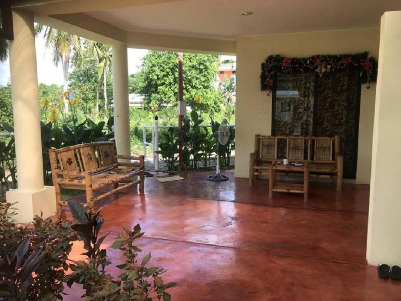 Irish Lodge Panglao Exterior photo